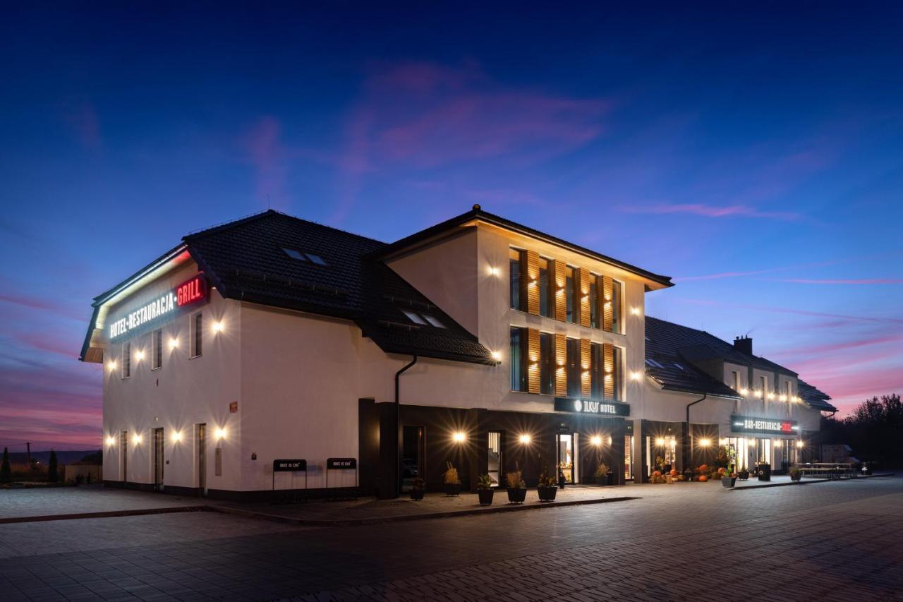 Ilkus Hotel & Restaurant Krze Exteriör bild